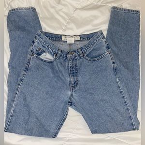 GUESS Vintage Light Wash Jeans